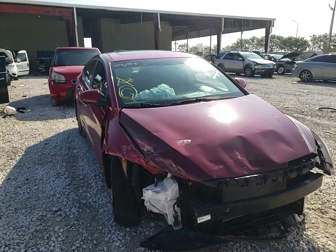 2018 HYUNDAI ELANTRA SE - 5NPD84LF6JH288323
