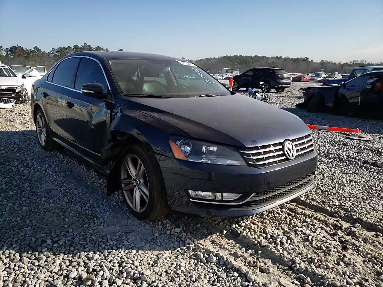 2014 VOLKSWAGEN PASSAT SEL - 1VWCN7A3XEC020744