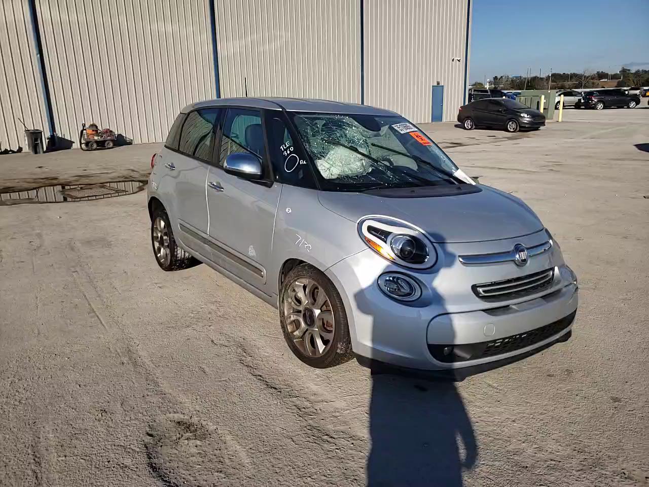 2017 FIAT 500L LOUNG - ZFBCFACHXHZ038672