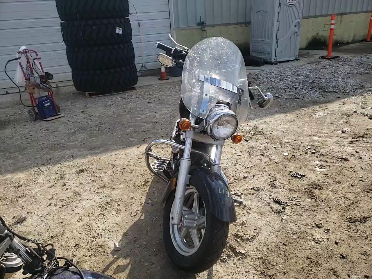 2001 VICTORY MOTORCYCLES V92 C VICT 5VPCB15D713000443