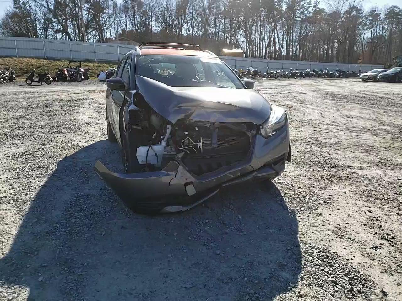 2018 NISSAN KICKS S - 3N1CP5CU4JL509679