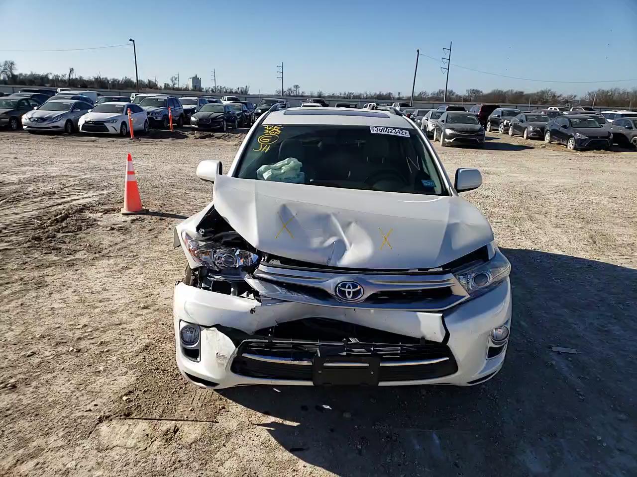 2011 TOYOTA HIGHLANDER - JTEDC3EH2B2002134