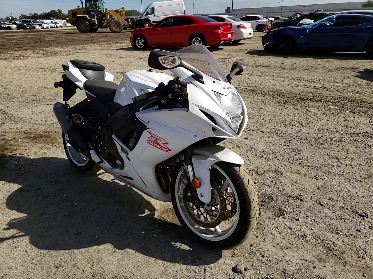 2020 SUZUKI GSX-R600 JS1GN7FA9L7100869