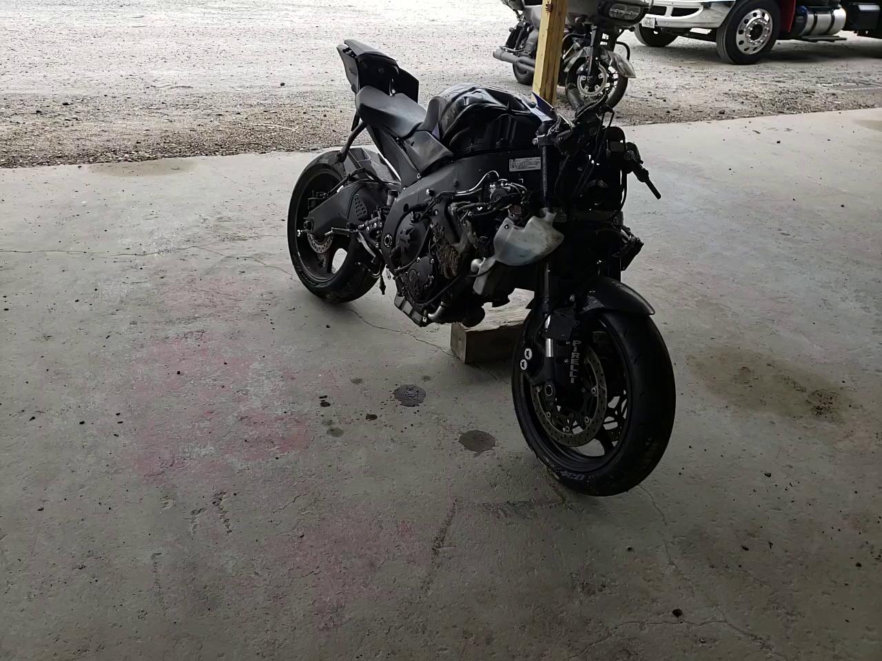 2020 YAMAHA YZFR6 JYARJ28E2LA005646