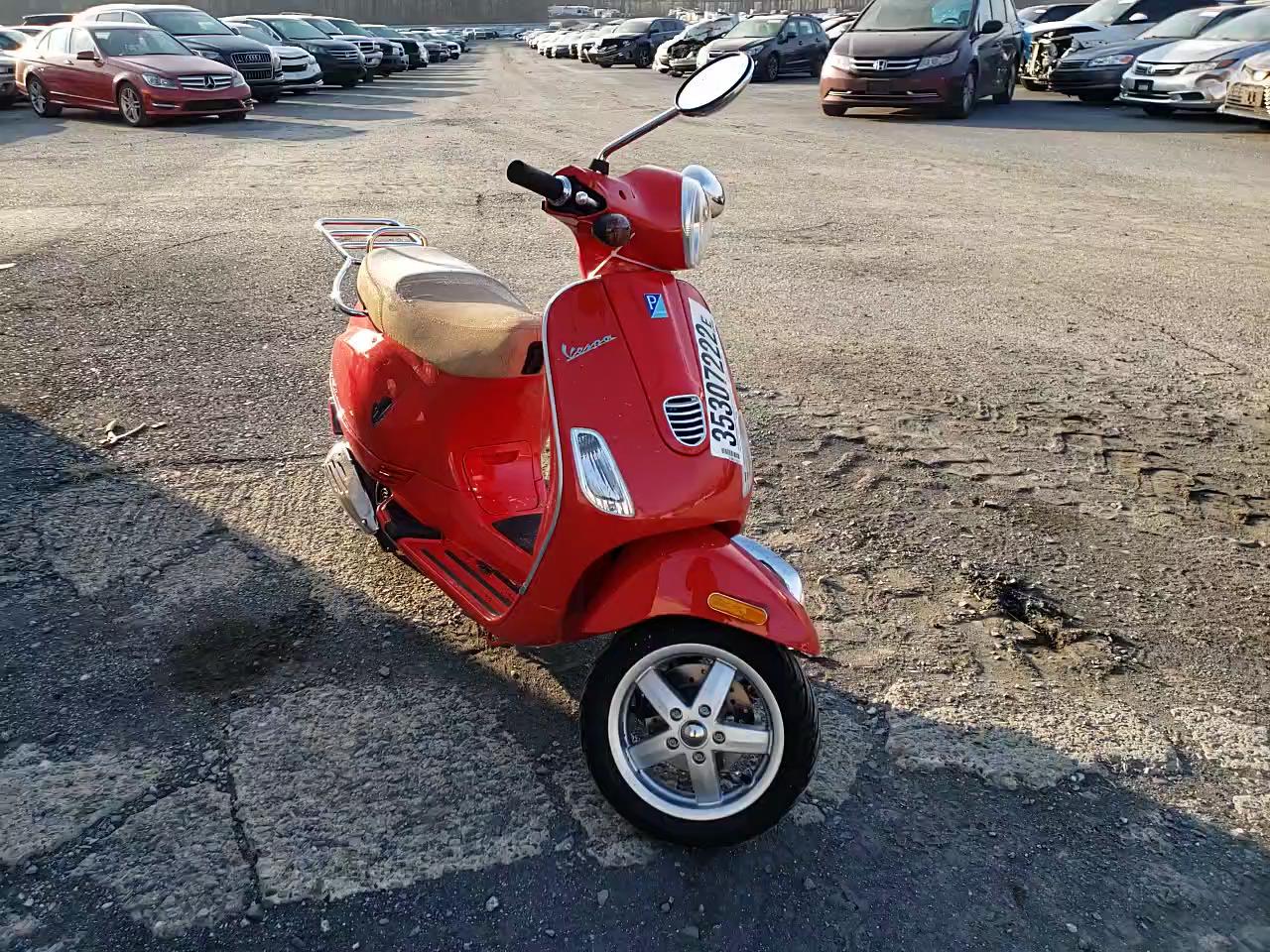 2013 VESPA LX 150IE ZAPM688F6D5003760