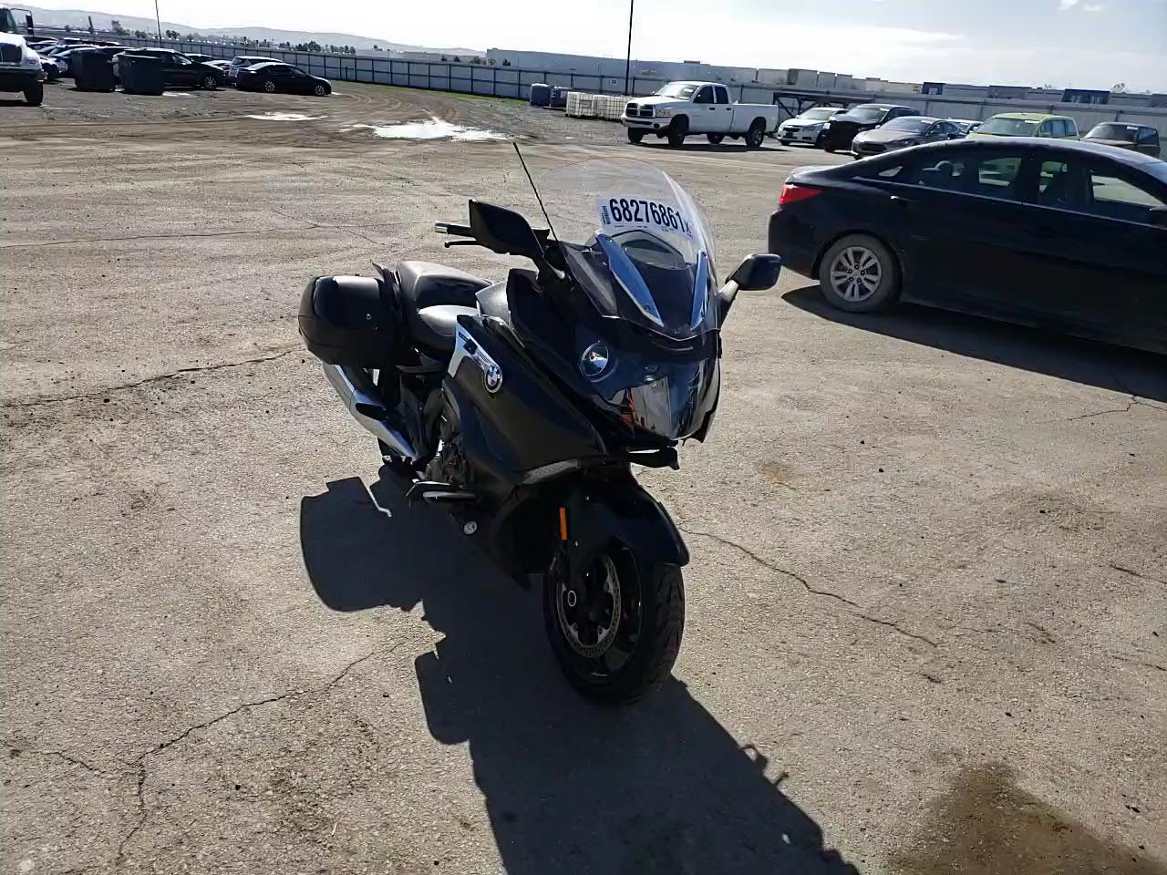 2018 BMW K1600 B WB10F5306JZG15897