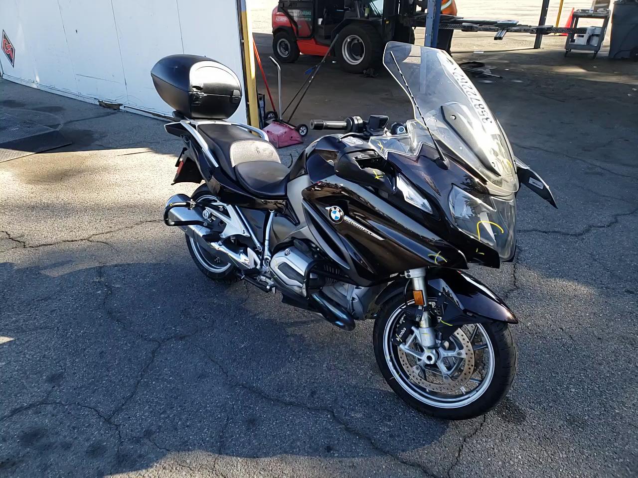 2016 BMW R1200 RT WB10A1304GZ194369