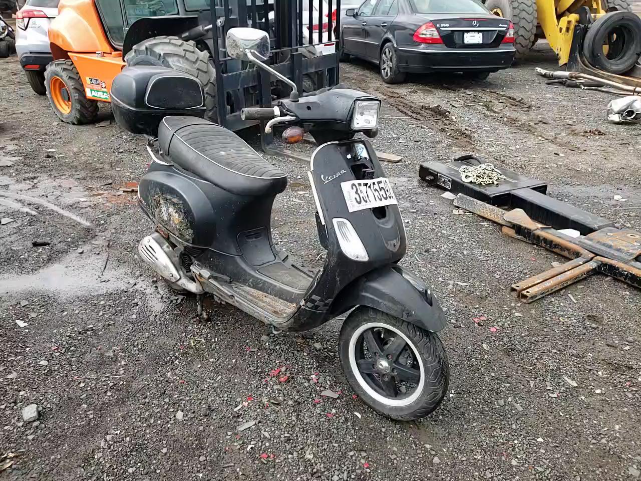 2014 VESPA LX 150IE ZAPM688F1E5401346