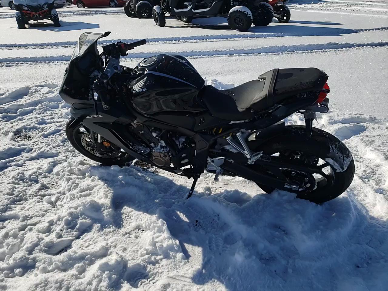 2021 HONDA CBR650 RA MLHRH015XM5200111