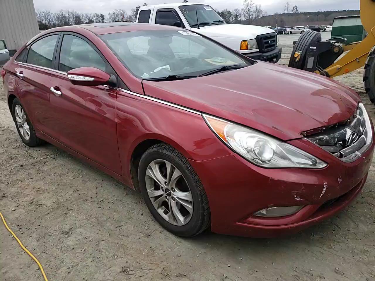 2011 HYUNDAI SONATA SE - 5NPEC4AC6BH096445