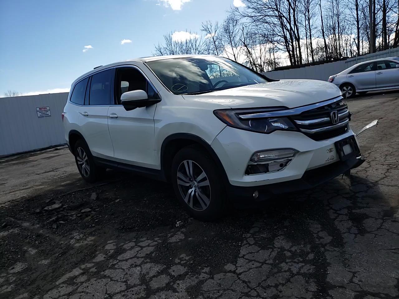2017 HONDA PILOT EXL 5FNYF6H51HB047992