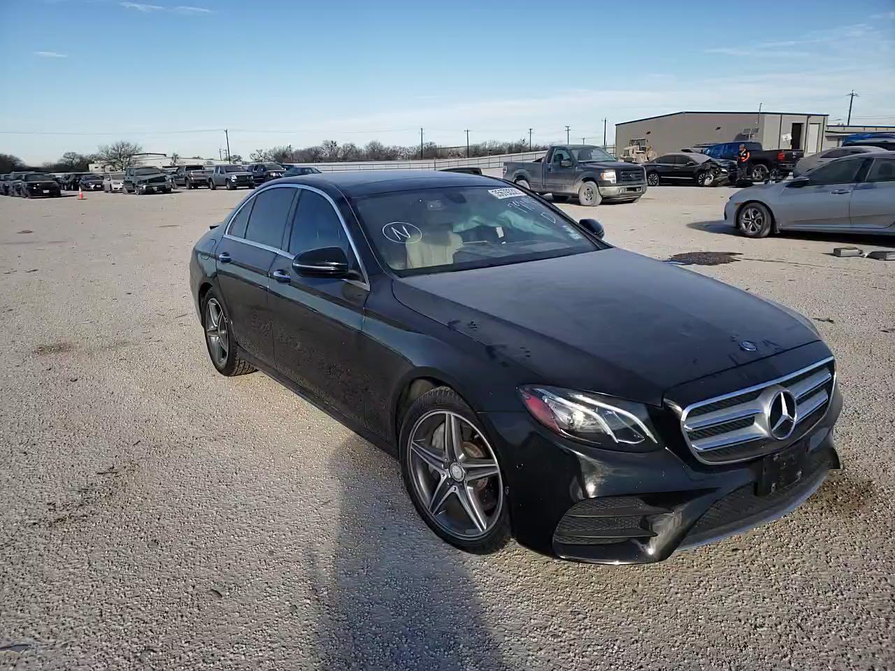 2017 MERCEDES-BENZ E 300 WDDZF4JB9HA012625