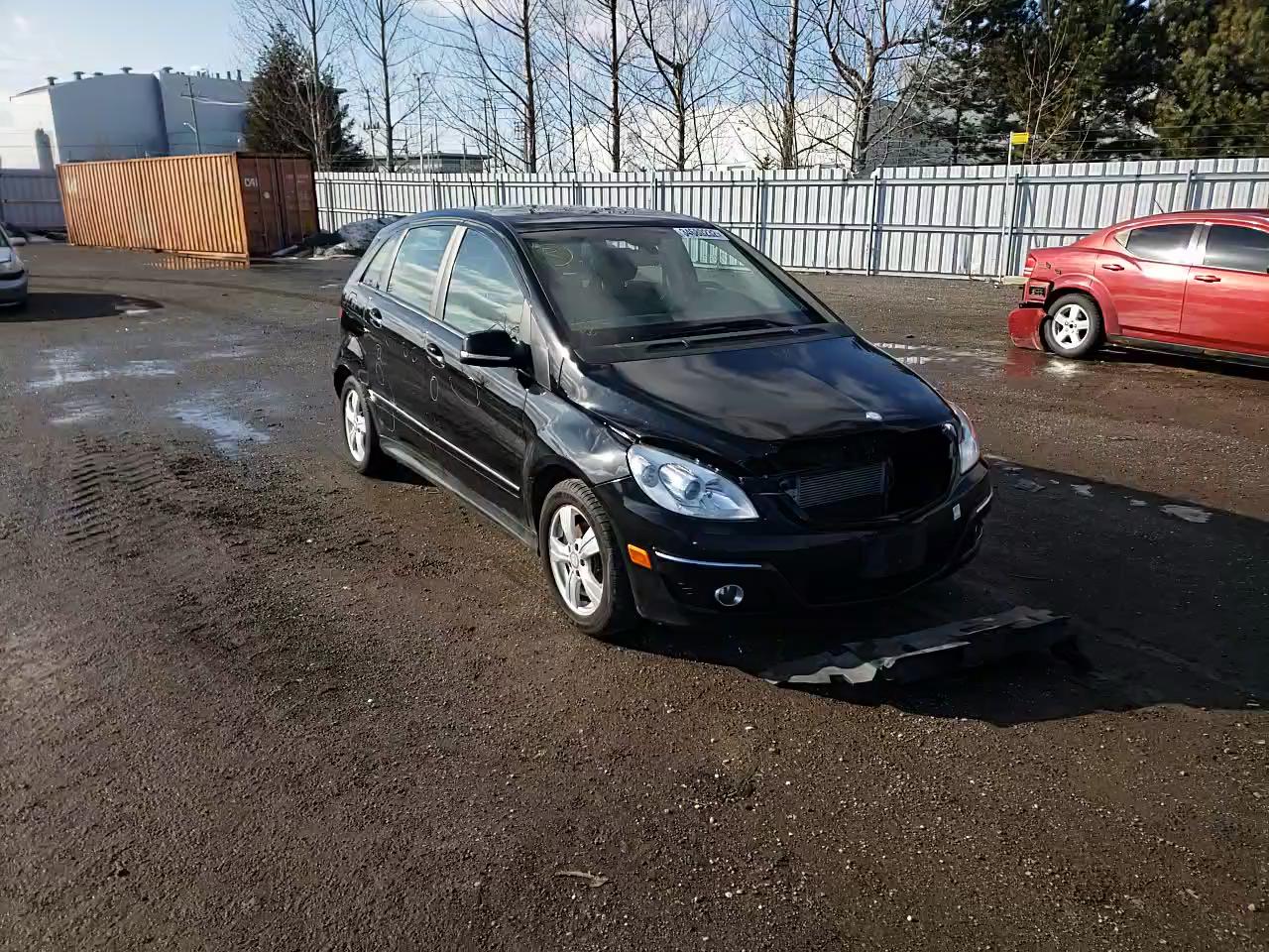 2010 MERCEDES-BENZ B200 - WDDFH3DBXAJ570069