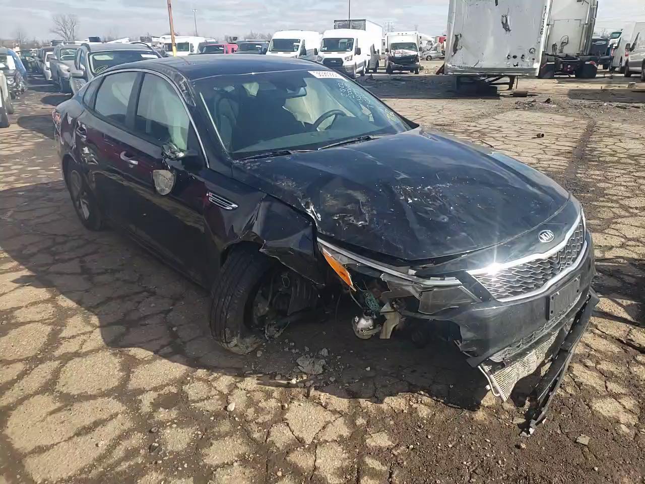 2020 KIA OPTIMA LX 5XXGT4L37LG387717
