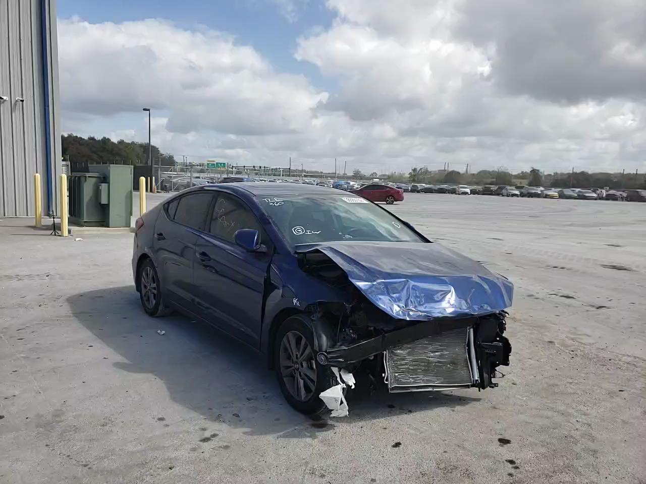 2018 HYUNDAI ELANTRA SE - 5NPD84LFXJH379885