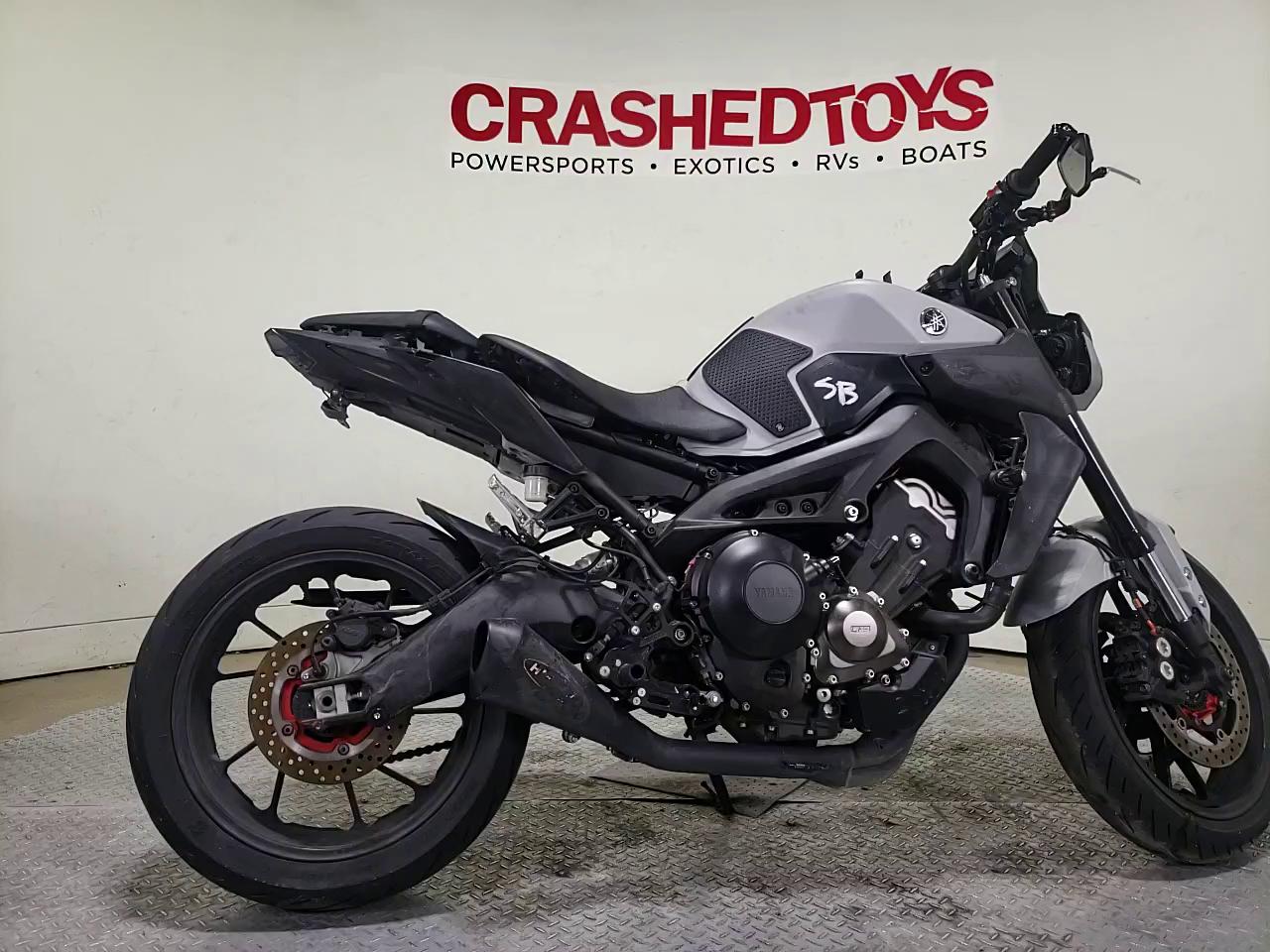 2019 YAMAHA MT09 JYARN53E2KA005027