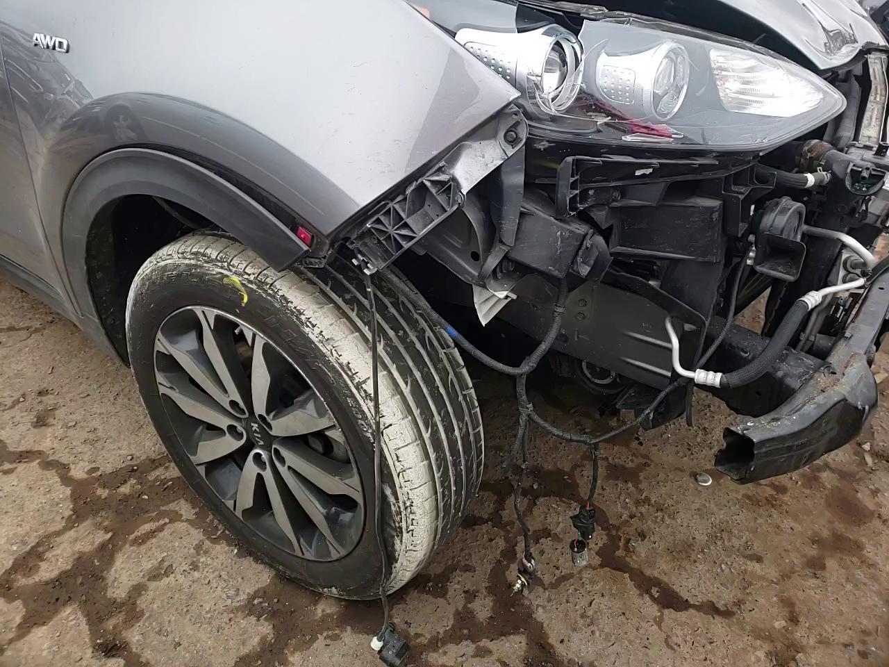 2017 KIA SPORTAGE E KNDPNCAC0H7203208