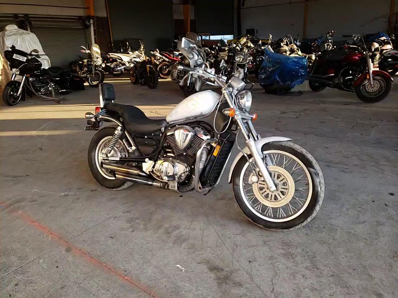 2007 SUZUKI VS800 JS1VS52A872101279
