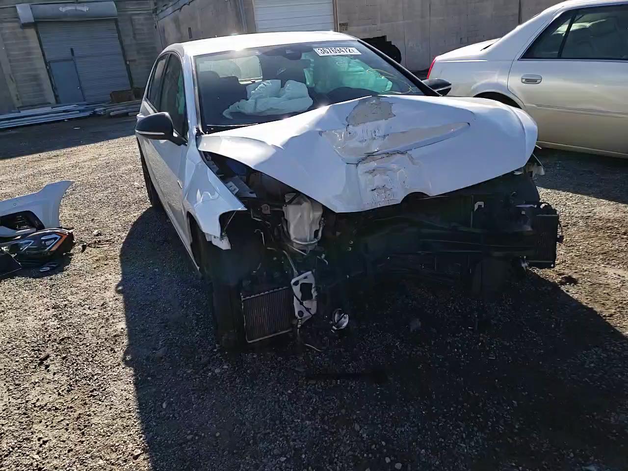 2019 VOLKSWAGEN GOLF R WVWVA7AU4KW205009