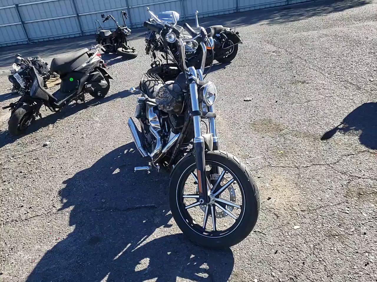 2016 HARLEY-DAVIDSON FXDBP DYNA 1HD1VAM14GC312442