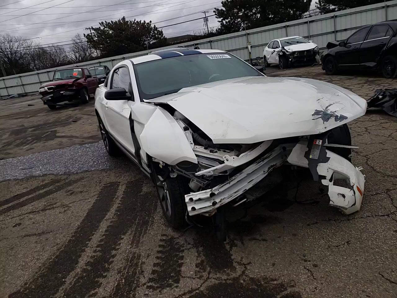 2011 FORD MUSTANG - 1ZVBP8AM8B5165060