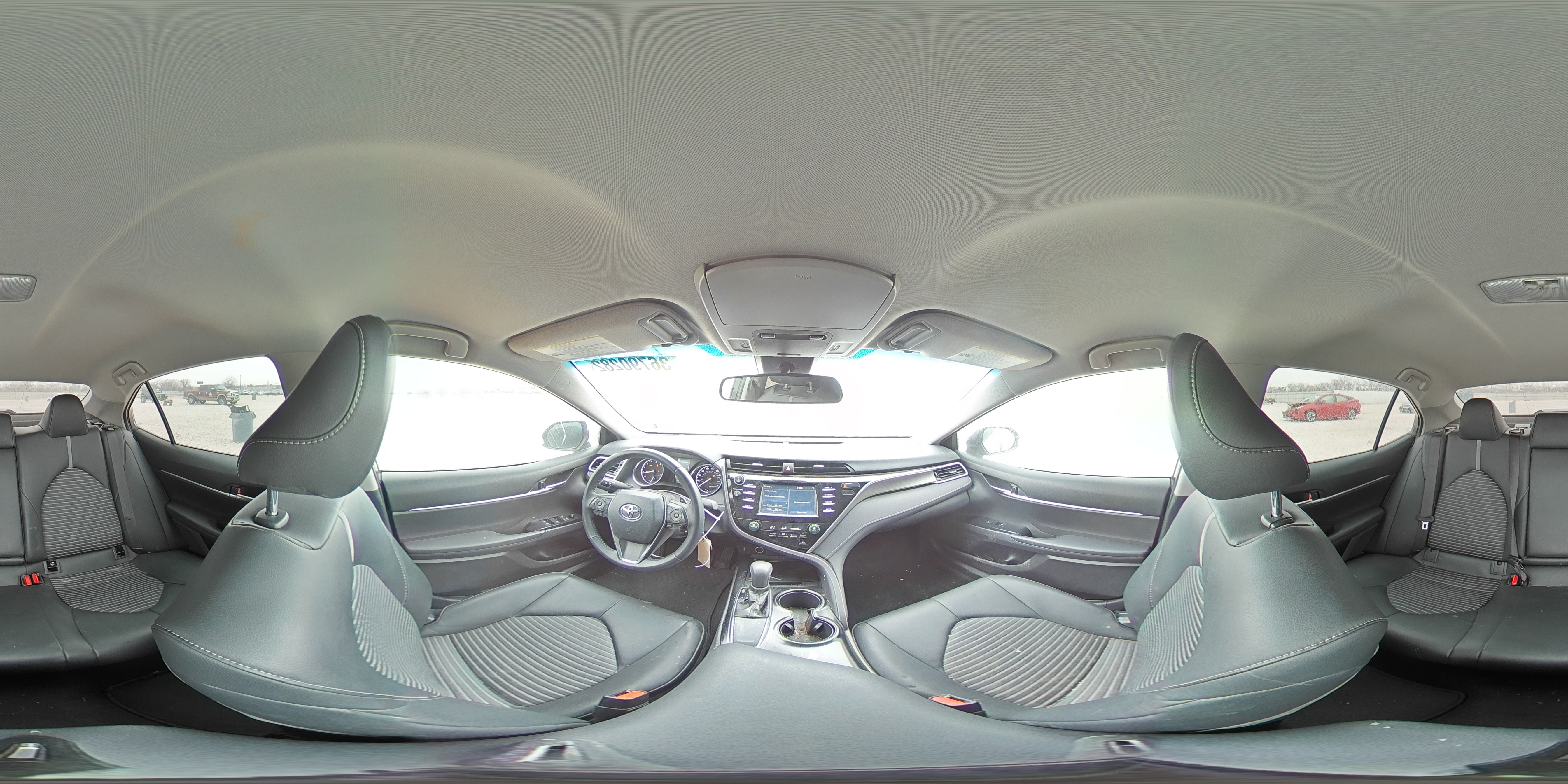 2018 TOYOTA CAMRY L AU 4T1B11HK2JU571898