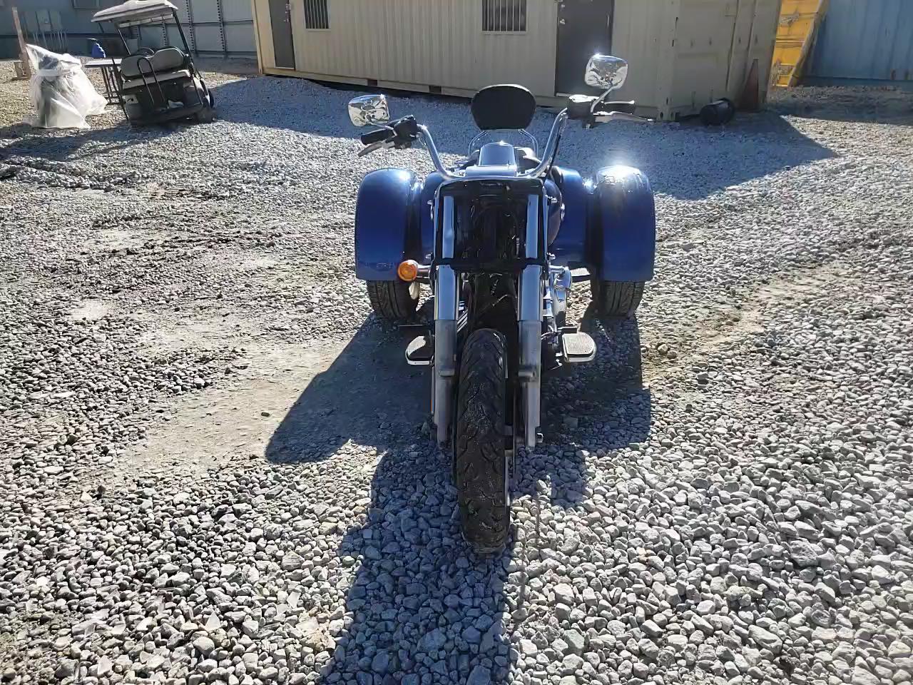 2015 HARLEY-DAVIDSON FLRT FREE 1HD1MCM1XFB854857