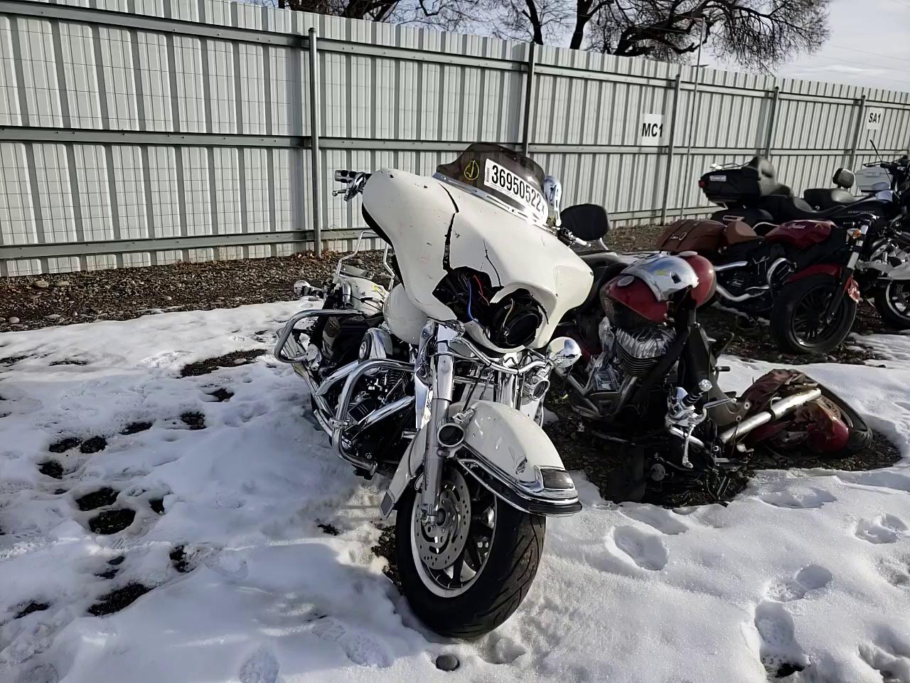 2004 HARLEY-DAVIDSON FLHTPI 1HD1FMW1X4Y619513