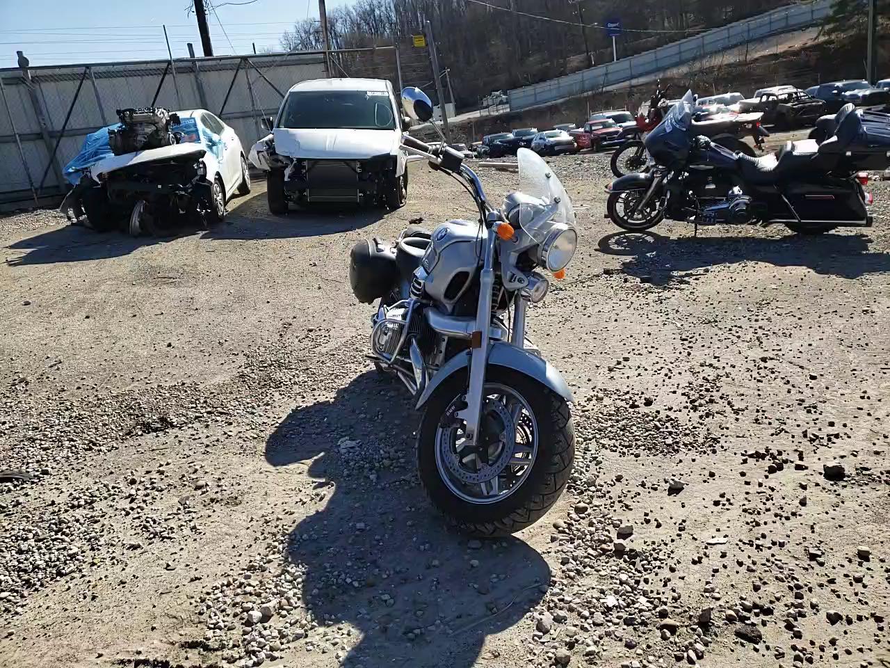 2004 BMW R1200 C MO WB10319A14ZJ95033