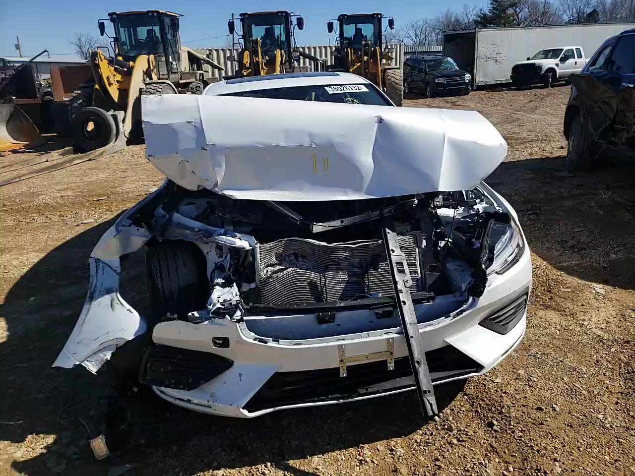 2020 VOLVO S60 T6 MOM 7JRA22TK2LG067946