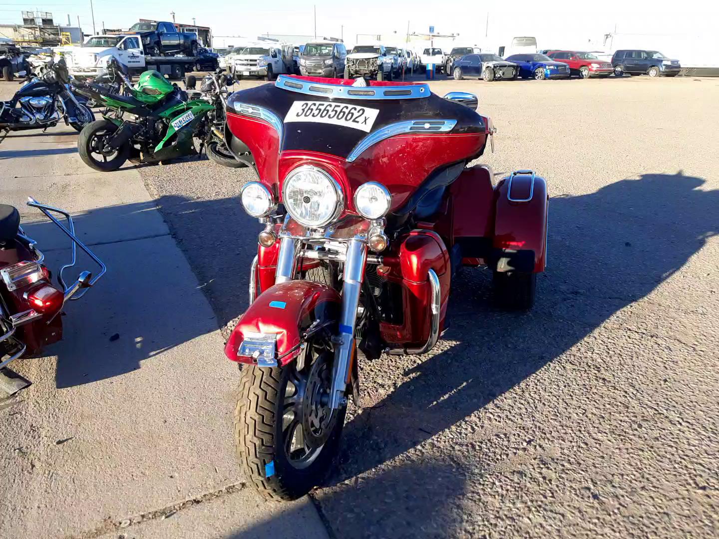 2012 HARLEY-DAVIDSON FLHTCUTG T 1HD1MAM15CB857374