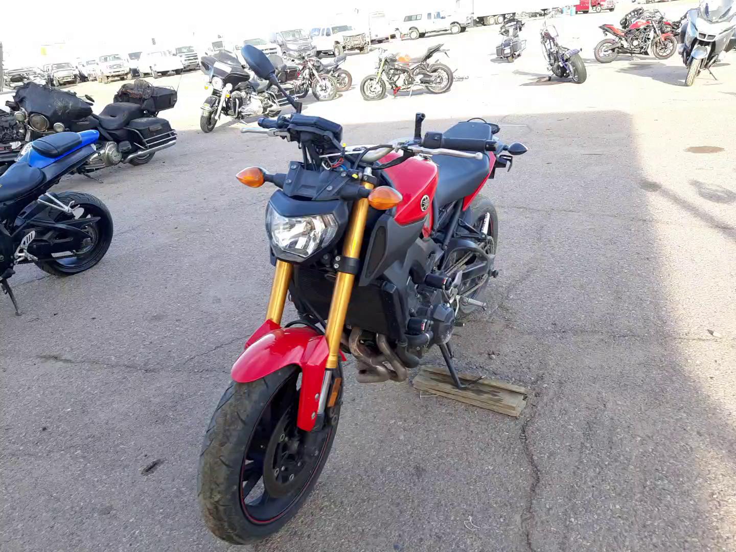 2014 YAMAHA FZ09 C JYARN33Y7EA000750