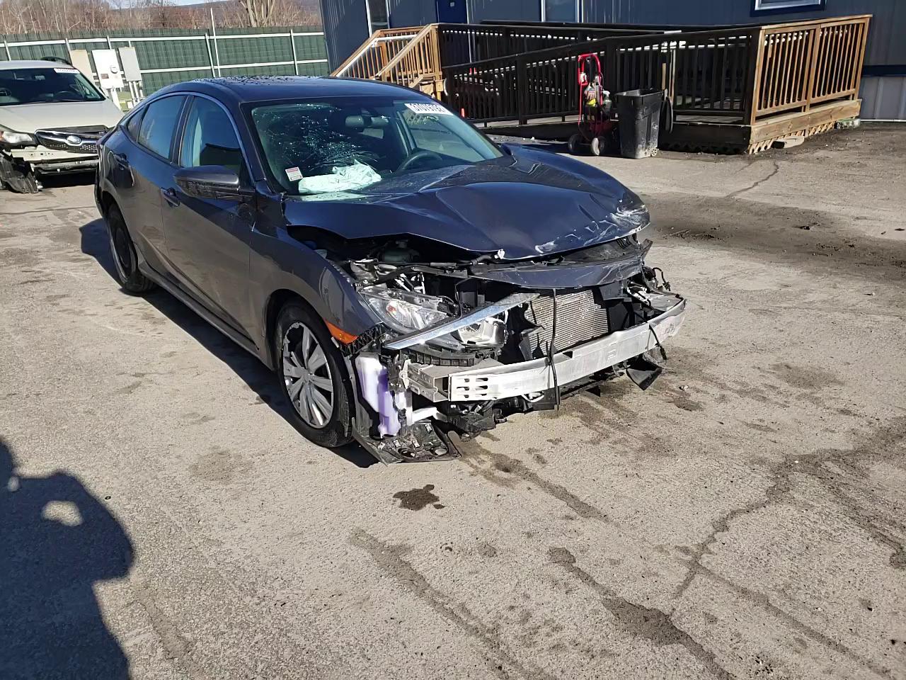 2018 HONDA CIVIC LX 19XFC2F55JE002965