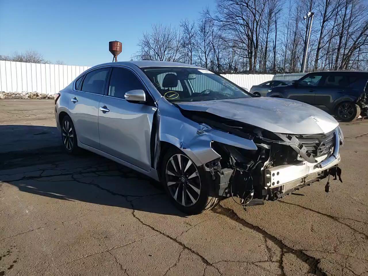 2017 NISSAN ALTIMA 1N4AL3AP2HC191204