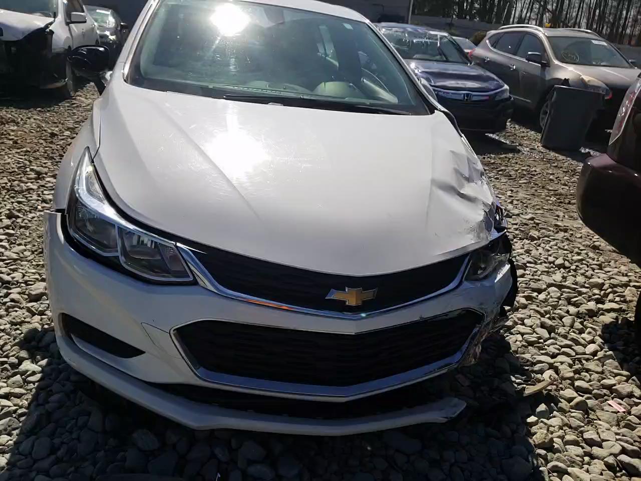 2018 CHEVROLET CRUZE LS 1G1BC5SM8J7129487