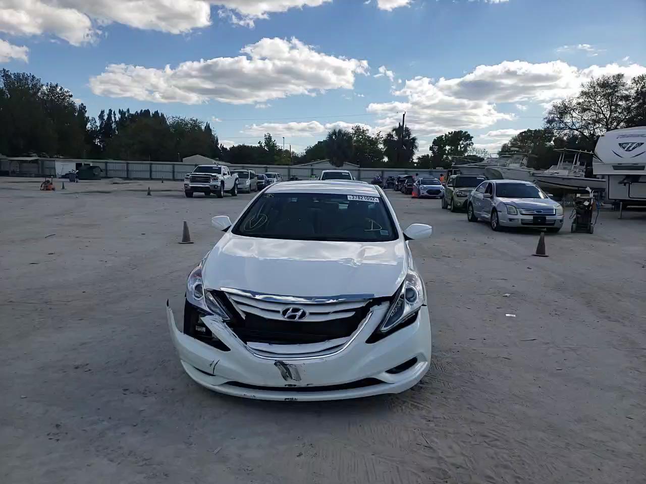2011 HYUNDAI SONATA GLS - 5NPEB4AC5BH210941