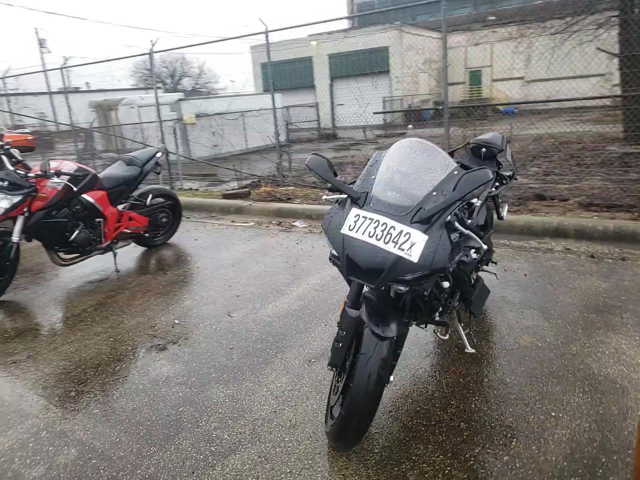 2020 YAMAHA YZFR1 JYARN66EXLA001049