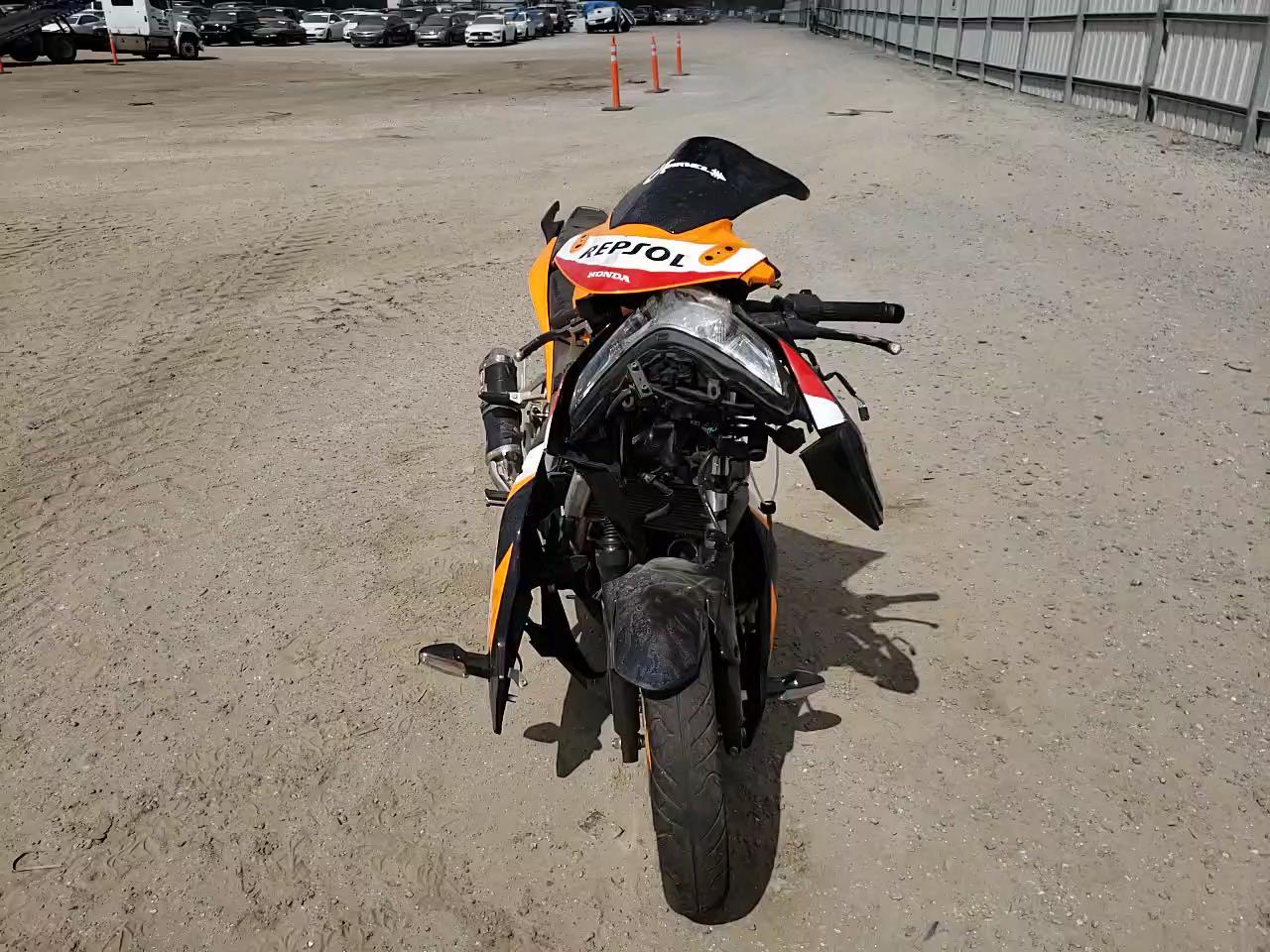 2013 HONDA CBR250 R MLHMC4105D5301819
