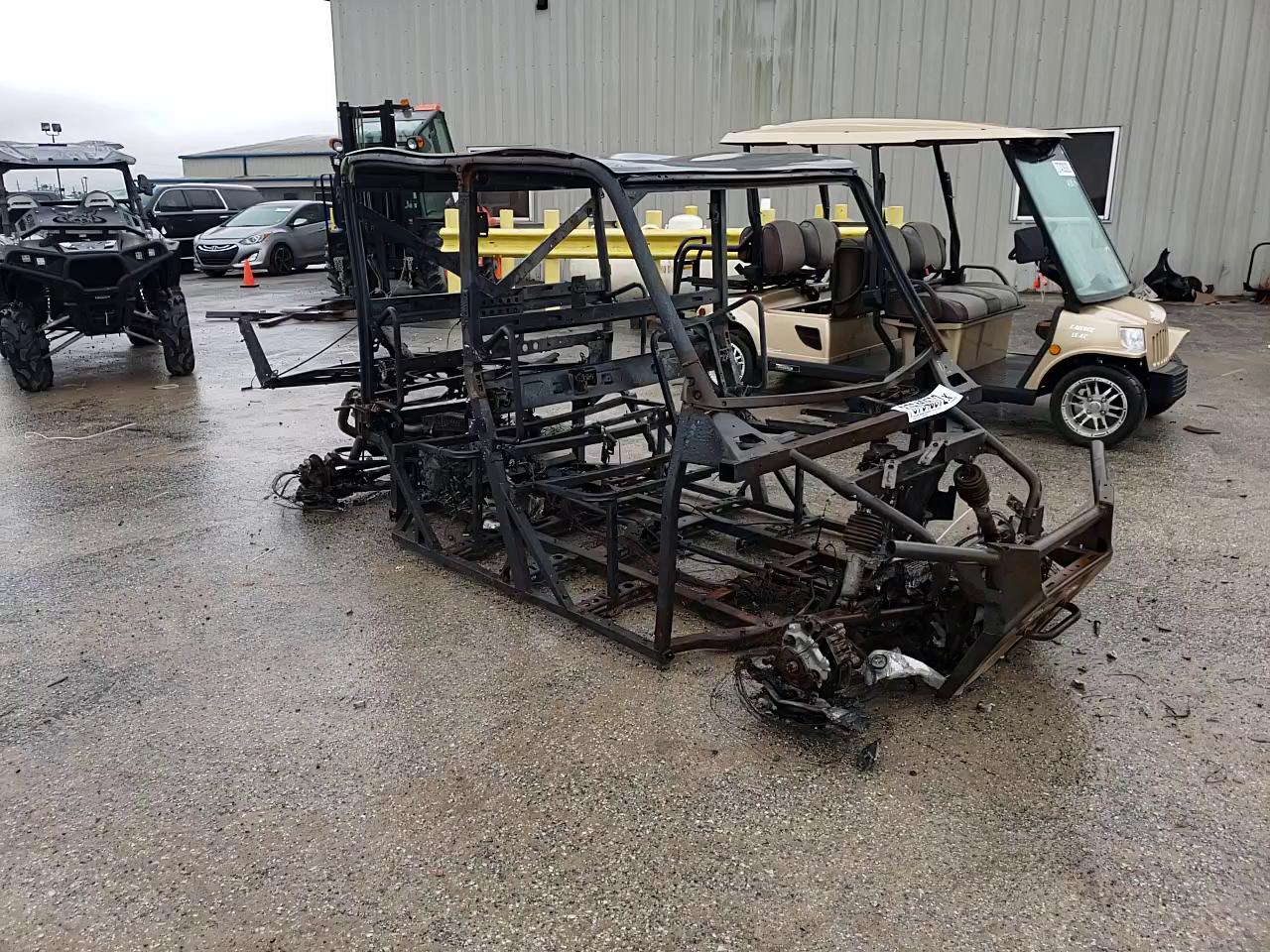 2021 POLARIS RANGER CRE 4XAT6E995M8403674