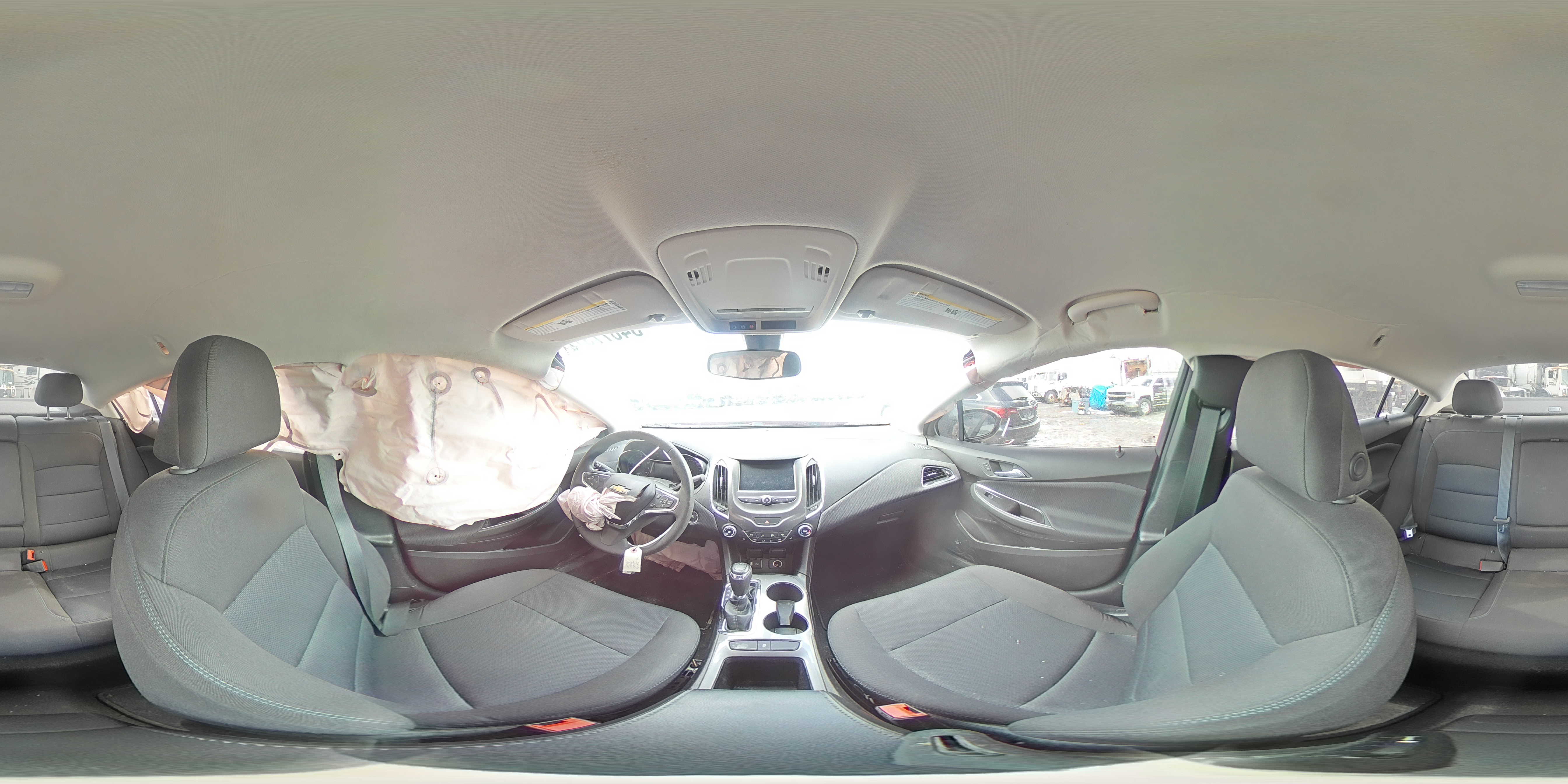 2018 CHEVROLET CRUZE LT - 1G1BE5SM1J7186611