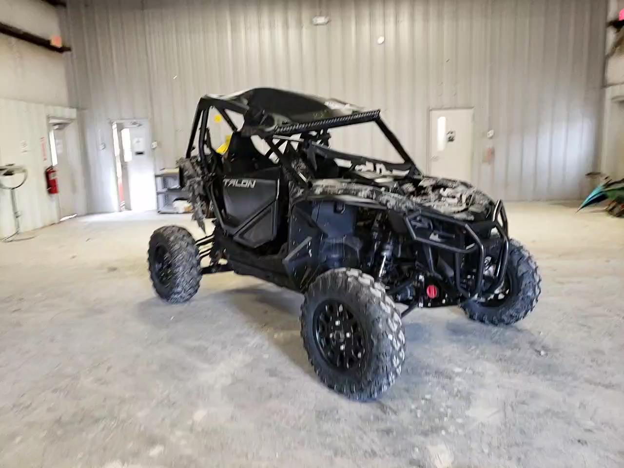 2021 HONDA TALON 1HFVE05B7M4200458