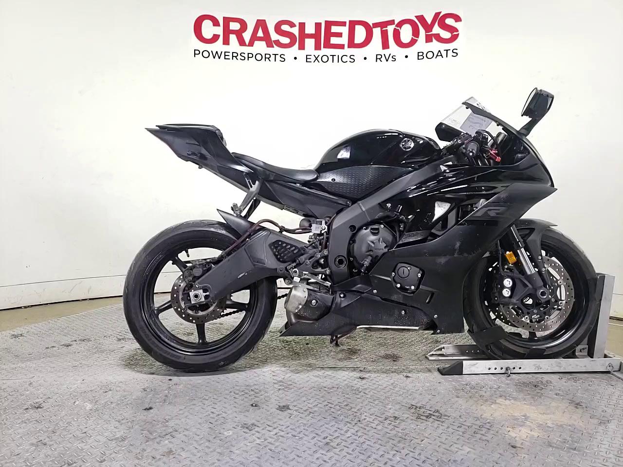 2020 YAMAHA YZFR6 JYARJ28E2LA006943