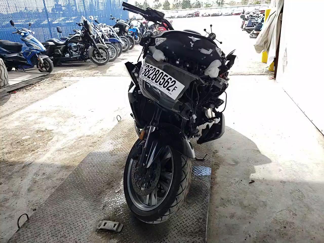 2014 HONDA CTX1300 JH2SC7418EK000049