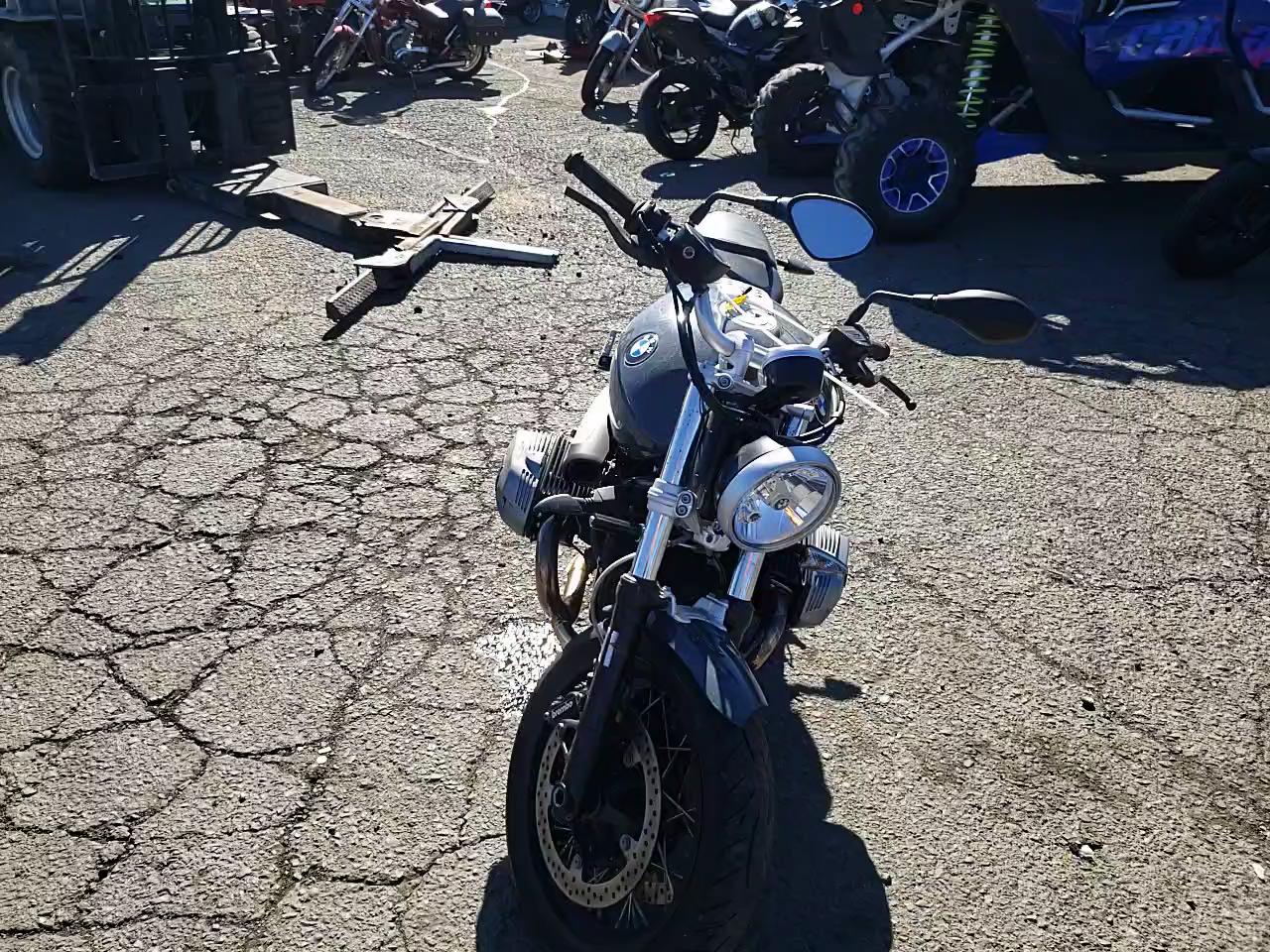 2020 BMW R NINE T P WB10J1304LZ732434