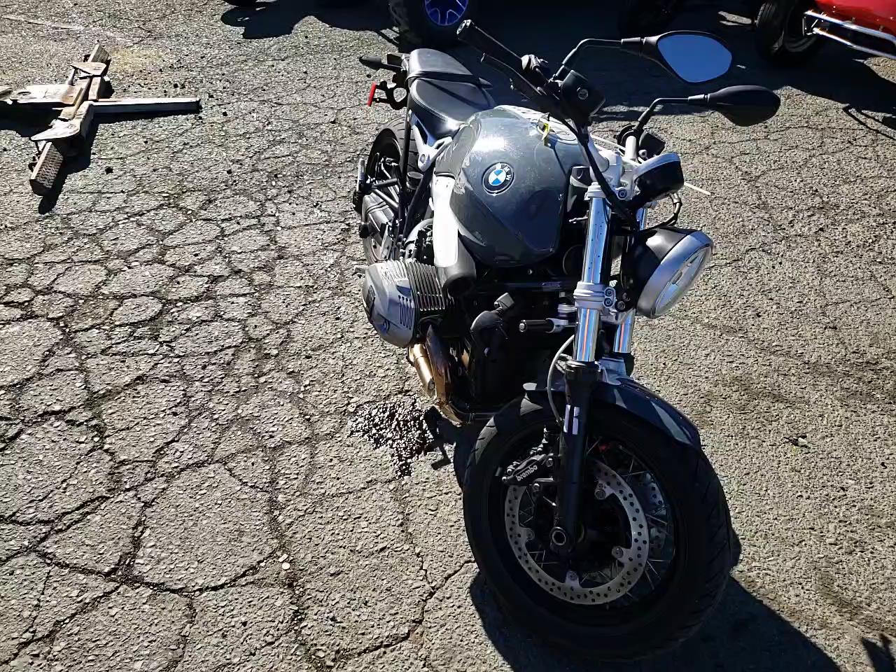 2020 BMW R NINE T P WB10J1304LZ732434