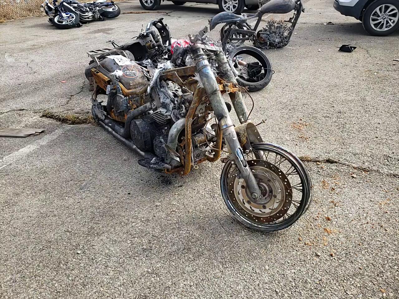 2003 HONDA VT1300 S 1HFSC52003A006203