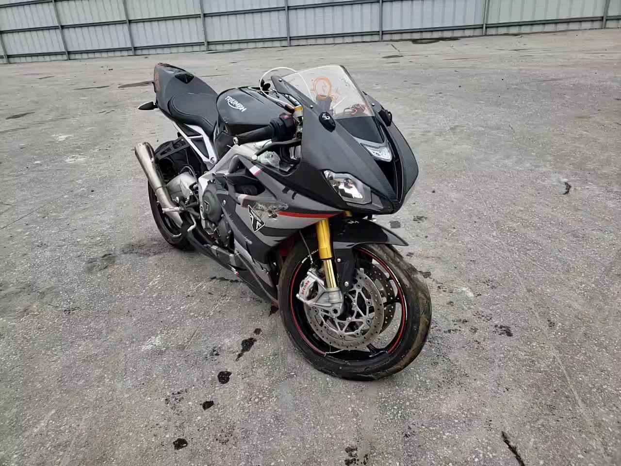 2020 TRIUMPH MOTORCYCLE DAYTONA MO SMTA204K6LJAB0637