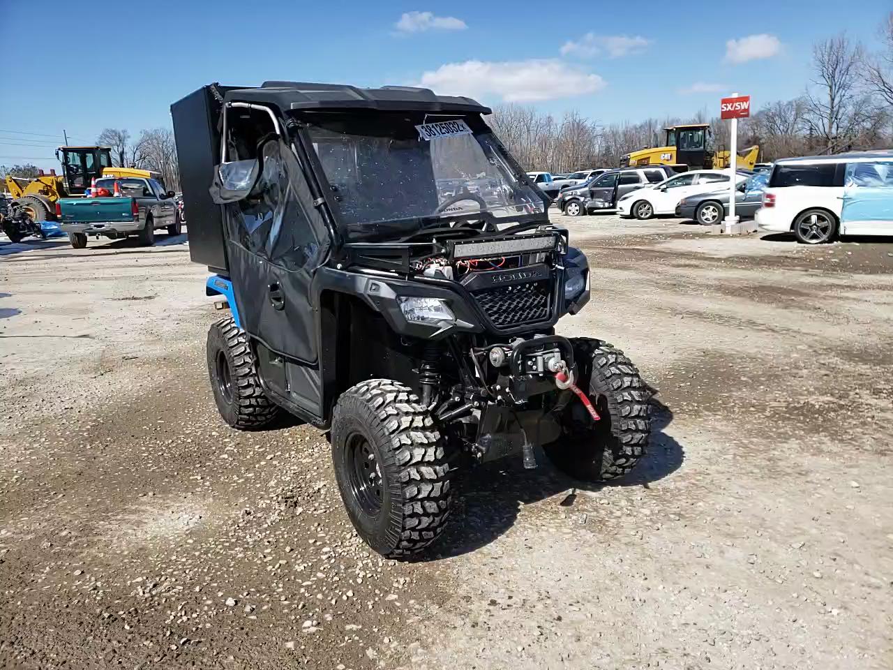 2016 HONDA SXS500 M 1HFVE0308G4100407