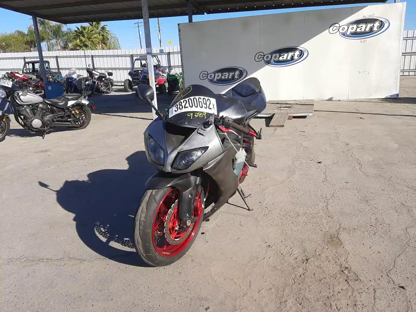 2008 KAWASAKI ZX1000 E JKAZXCE178A005038