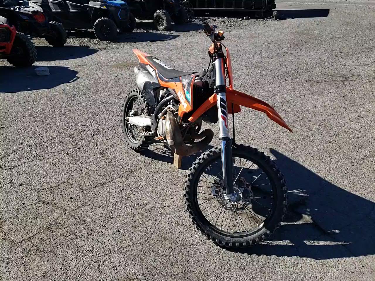 2017 KTM 250SX VBKSXM236HM288290